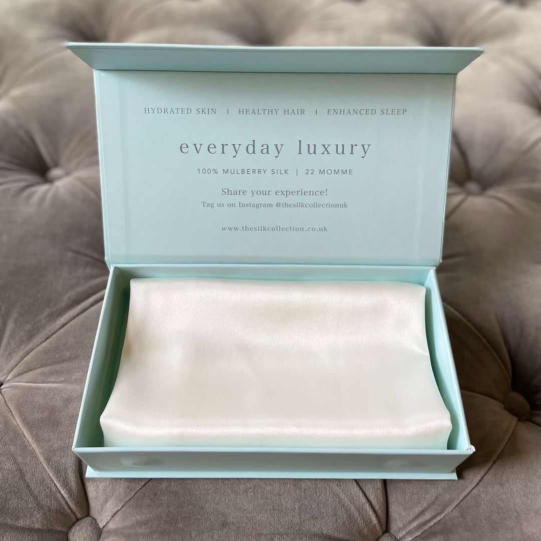 Everyday Luxury Silk Pillowcases for Skin & Hair UK