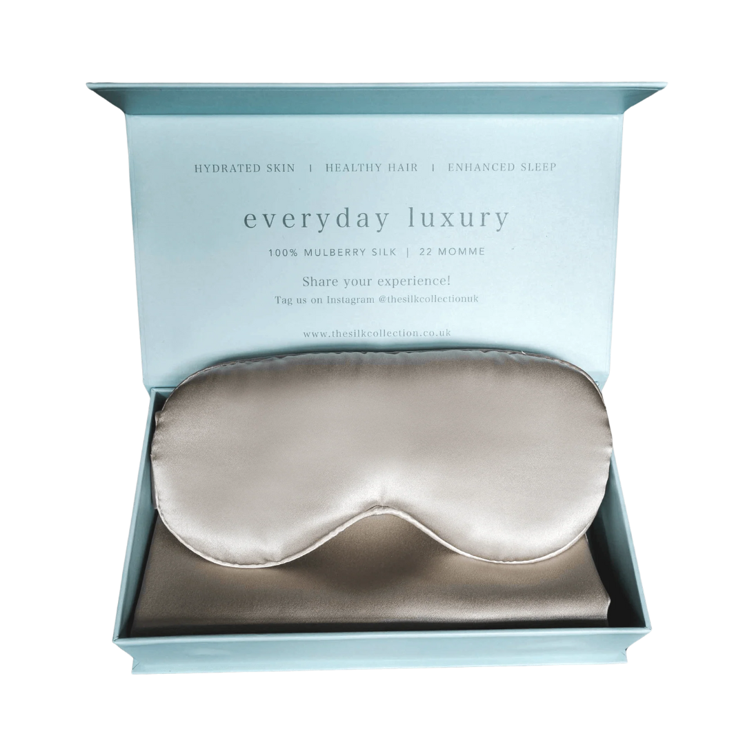Oyster pure silk sleep set: 100% mulberry silk pillowcase and silk eye mask in a gift box