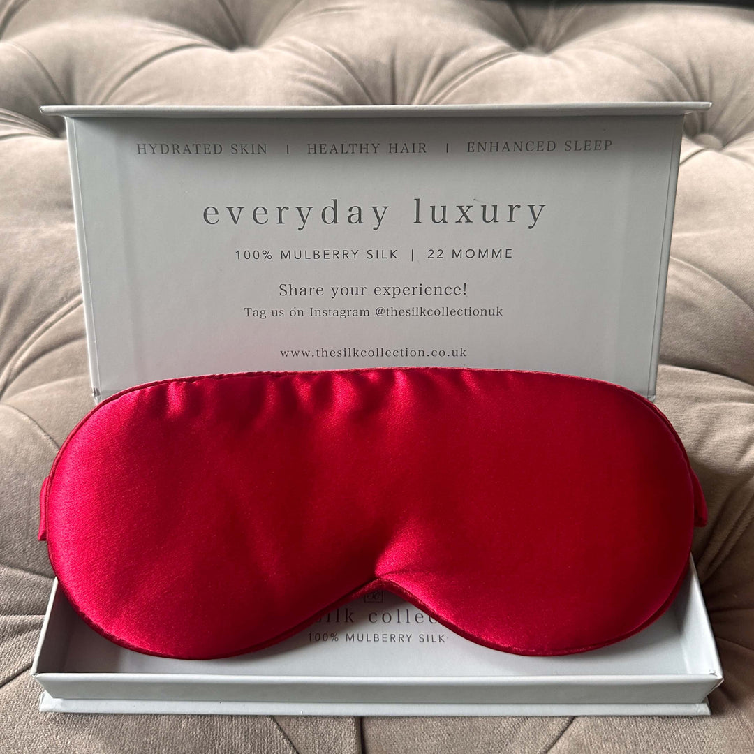 Cover your eyes with a bra eye mask - Japan Today