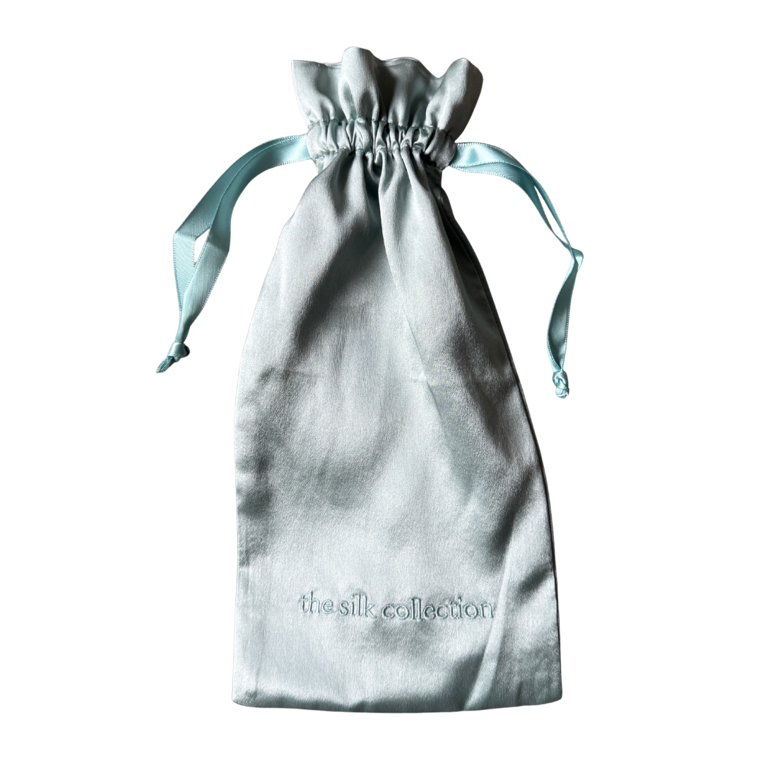 The Silk Small Travel Bag