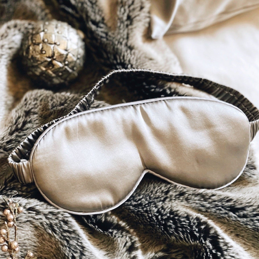 FEELITS 100% Royal Mulberry Silk. Natural Beauty Sleep Eye Mask